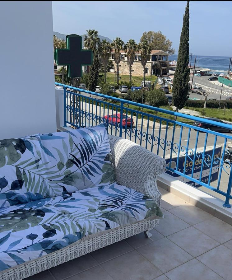 Blue Latsi Apartment Exterior photo